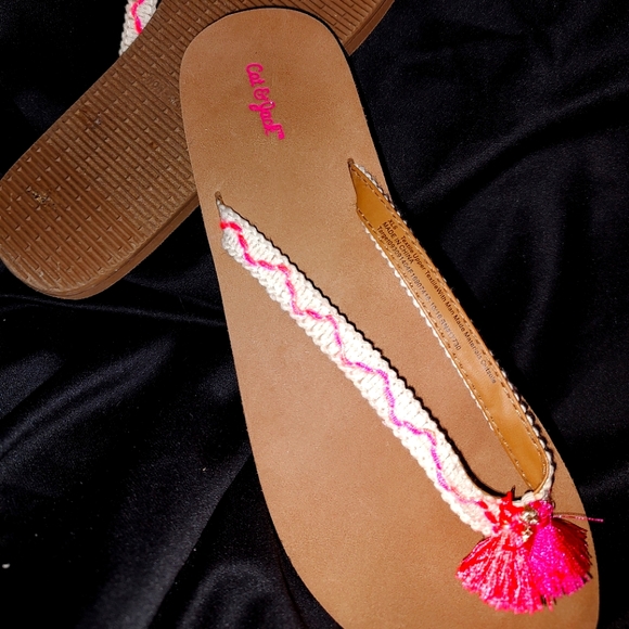 Cat and jack flip flops size6 - Picture 1 of 1